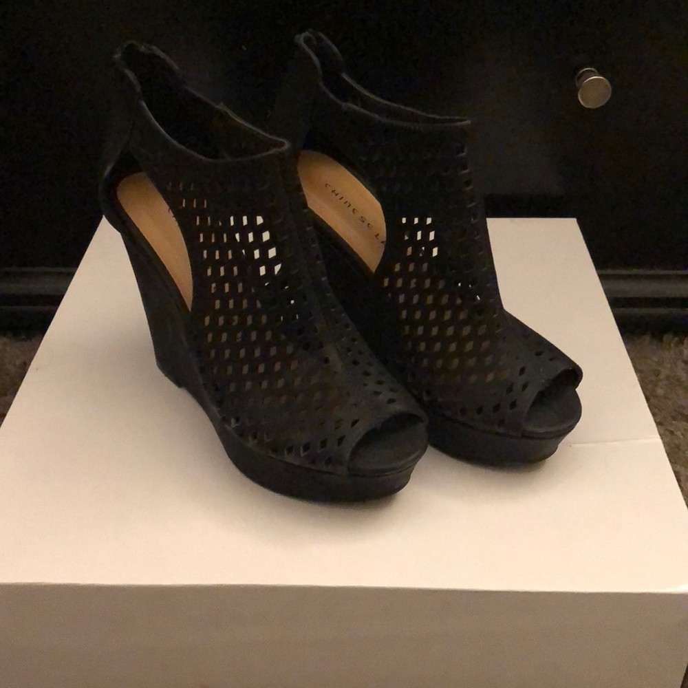 Chinese Laundry black wedge heels
